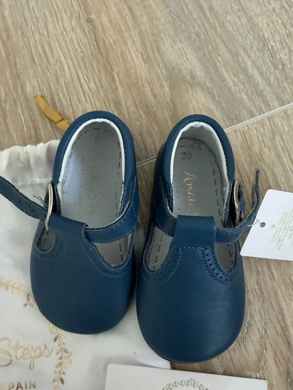 Amati Steps baby shoes